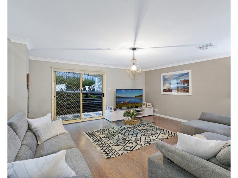 51 Thames Drive, Erina NSW 2250