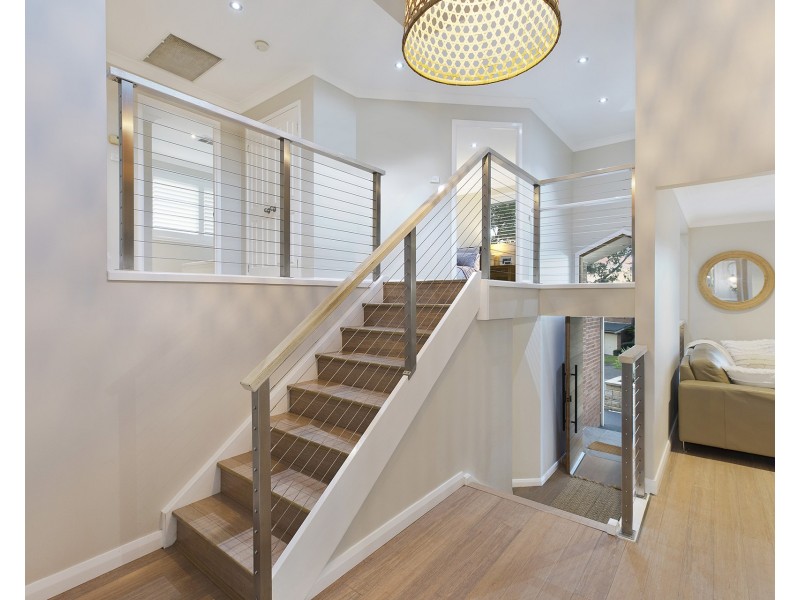 51 Thames Drive, Erina NSW 2250