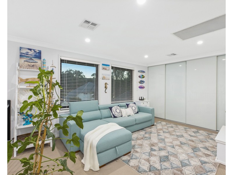 4 Bannister Drive, Erina NSW 2250