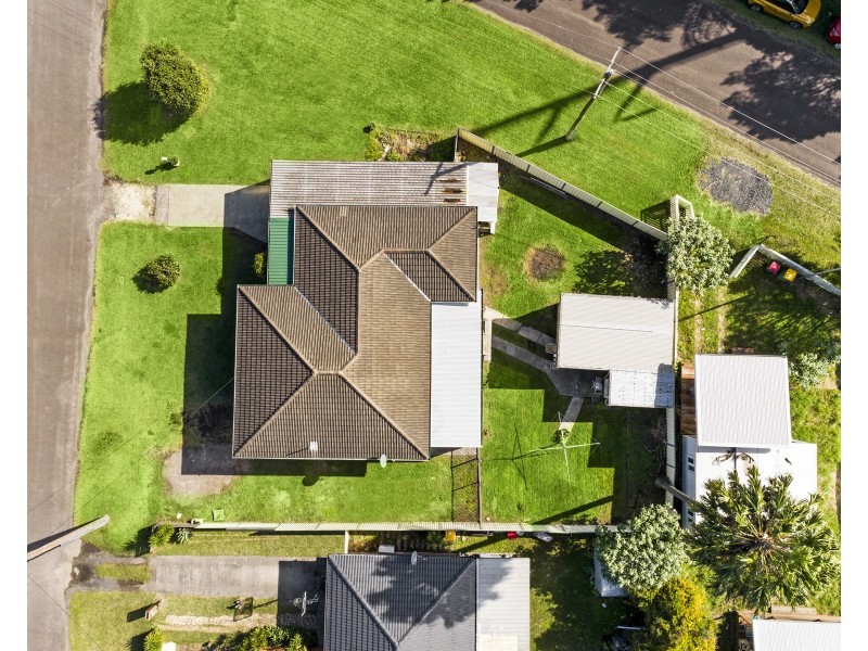 1 Cambridge Circle, Ourimbah NSW 2258