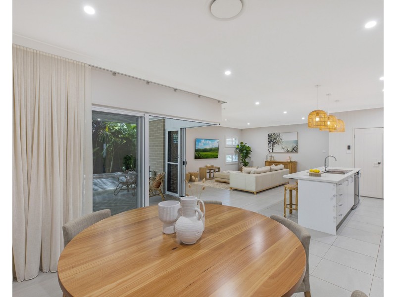 37 Columbus Street, Hamlyn Terrace NSW 2259