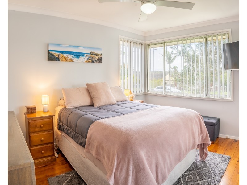 37 Rolfe Street, Kanwal NSW 2259