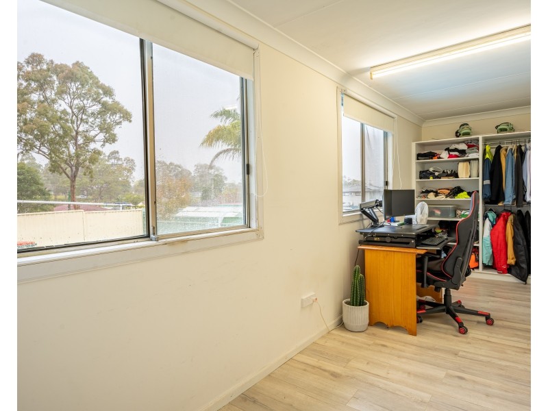 37 Rolfe Street, Kanwal NSW 2259
