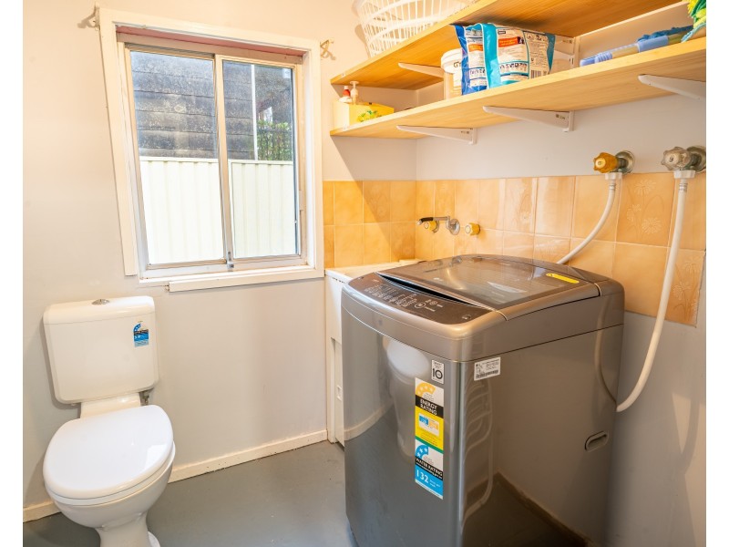 37 Rolfe Street, Kanwal NSW 2259