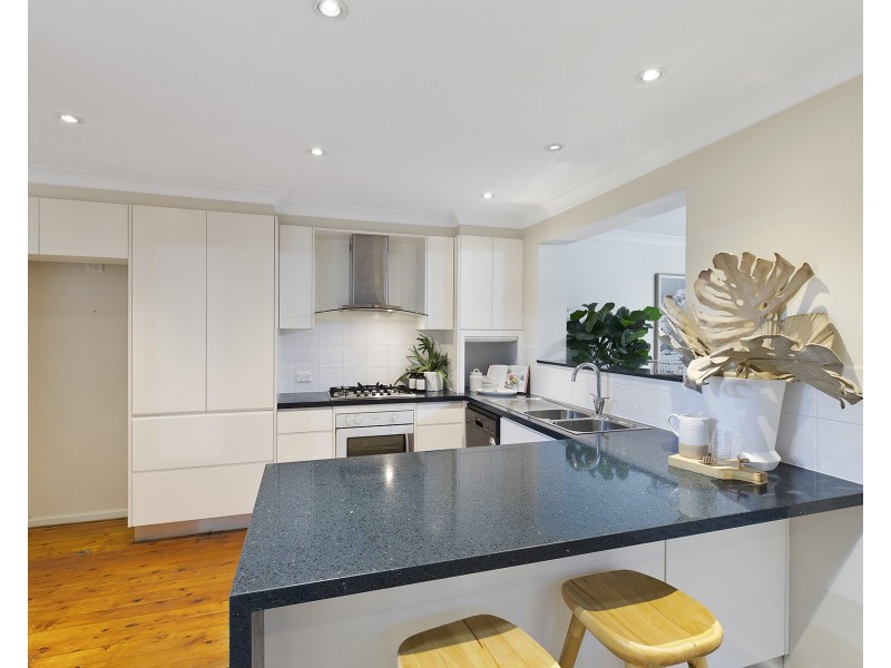 30 Toorak Avenue, Erina NSW 2250
