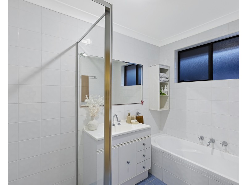 30 Toorak Avenue, Erina NSW 2250