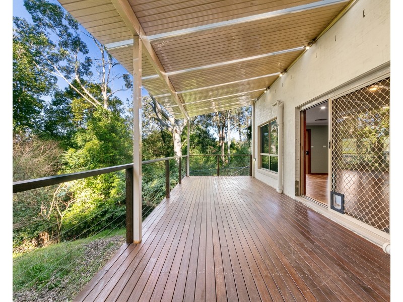 90 Karwin Avenue, Springfield NSW 2250