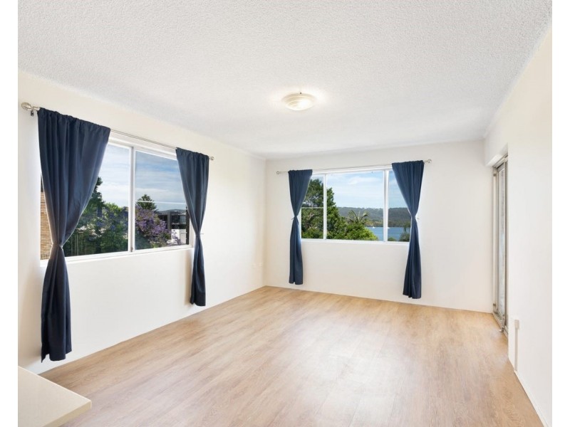 4/148 Albany Street, Point Frederick NSW 2250
