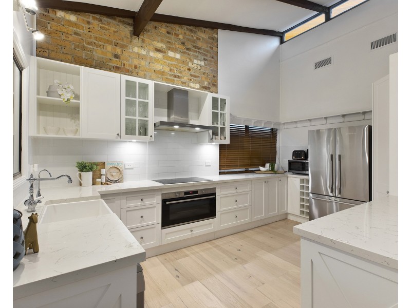 49 Kuburra Road, Erina NSW 2250