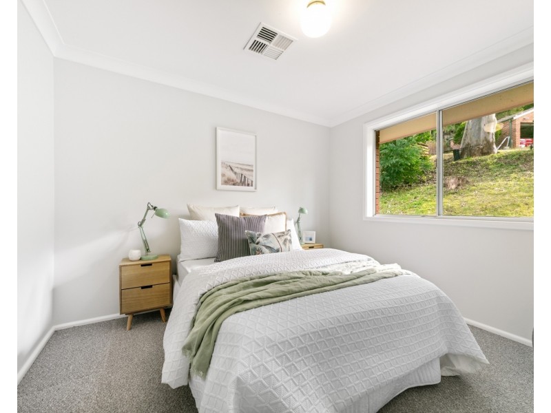 6 Willowtree Close, Narara NSW 2250