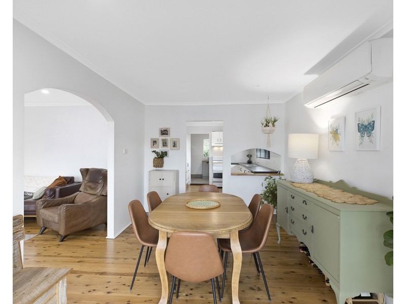 4 King Street, Ourimbah NSW 2258