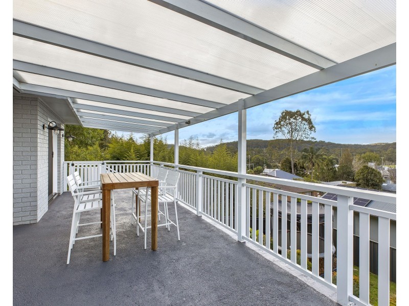 4 King Street, Ourimbah NSW 2258