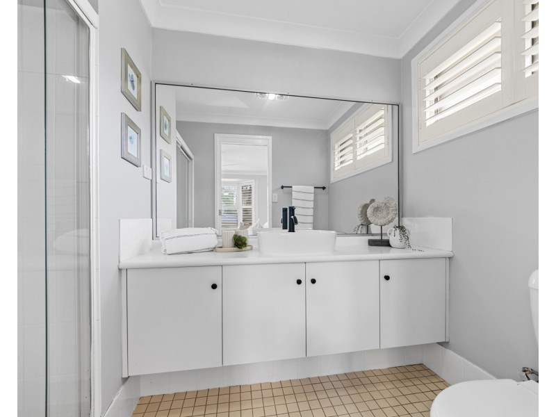 62 Perratt Close, Lisarow NSW 2250