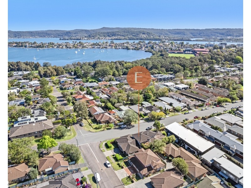 2/34 George Street, East Gosford NSW 2250