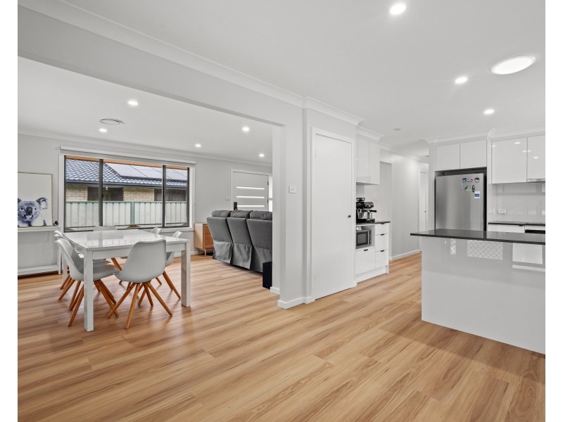 87 Platypus Road, Berkeley Vale NSW 2261