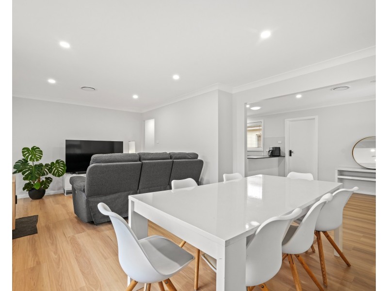 87 Platypus Road, Berkeley Vale NSW 2261