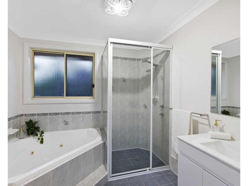 26 Tallowood Crescent, Erina NSW 2250