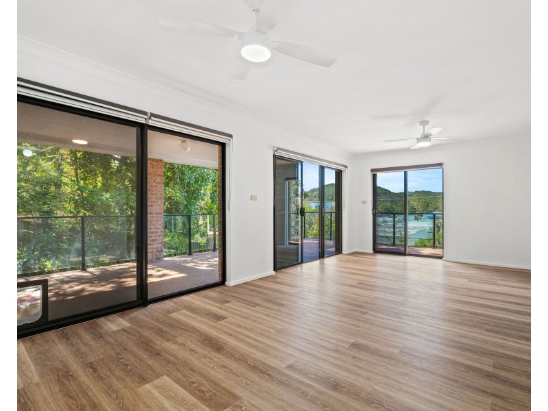 1/206-208 Henry Parry Drive, North Gosford NSW 2250