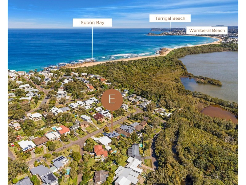 12 John Street, Forresters Beach NSW 2260