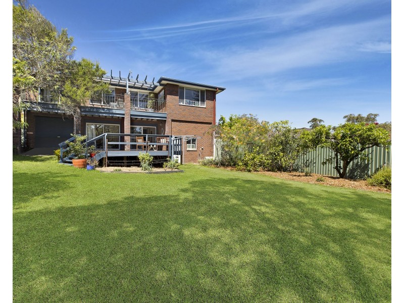 12 John Street, Forresters Beach NSW 2260