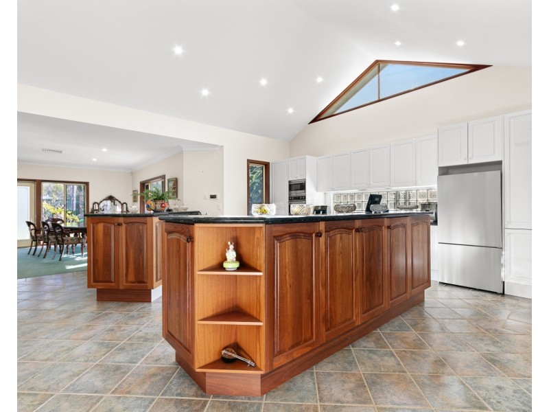 45 Bay View Avenue, East Gosford NSW 2250