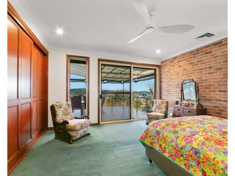 45 Bay View Avenue, East Gosford NSW 2250