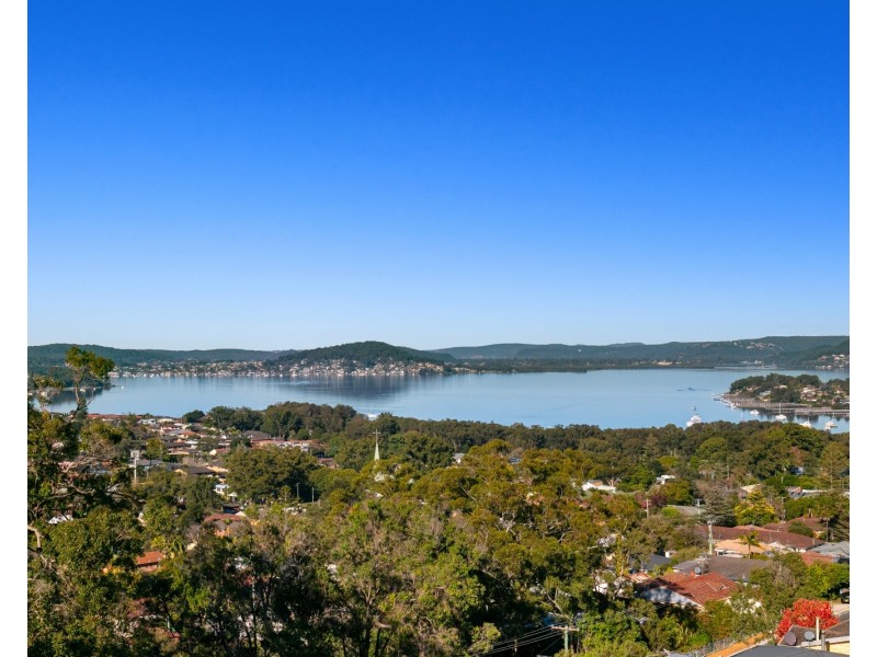 45 Bay View Avenue, East Gosford NSW 2250