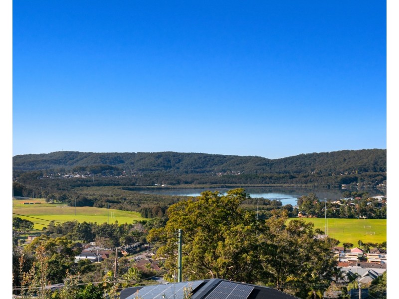 45 Bay View Avenue, East Gosford NSW 2250
