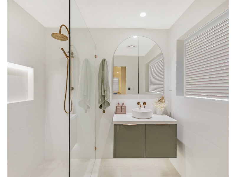 24 Joan Street, Forresters Beach NSW 2260