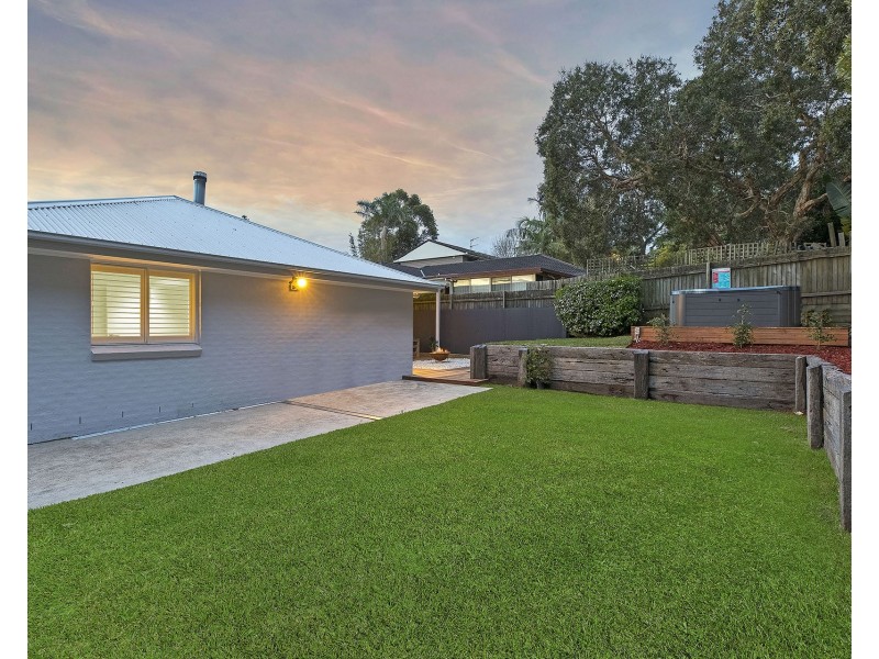 24 Joan Street, Forresters Beach NSW 2260