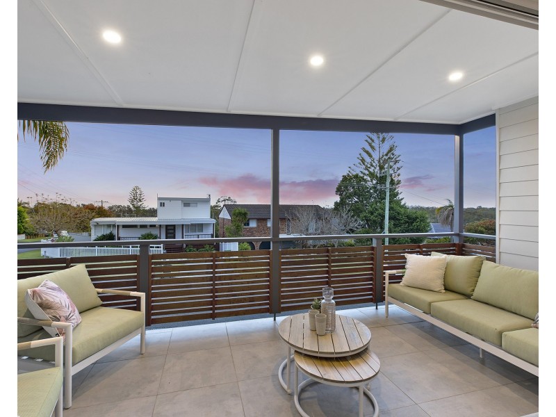 10 Margherita Avenue, Bateau Bay NSW 2261