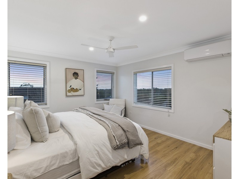 10 Margherita Avenue, Bateau Bay NSW 2261