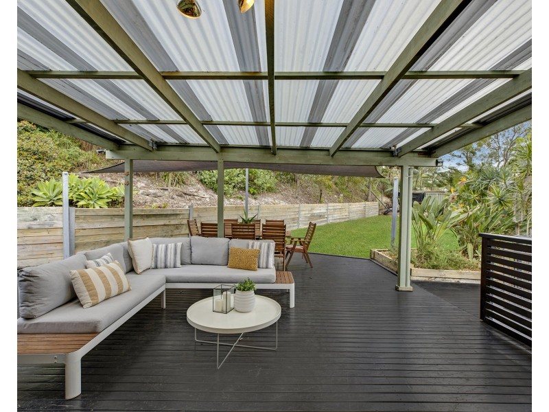 4 Hopetoun Street, Forresters Beach NSW 2260