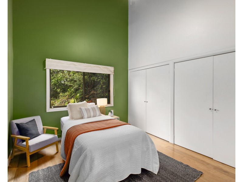 4 Hopetoun Street, Forresters Beach NSW 2260