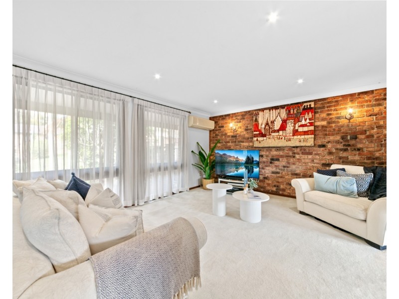 2 Neeworra Avenue, Narara NSW 2250