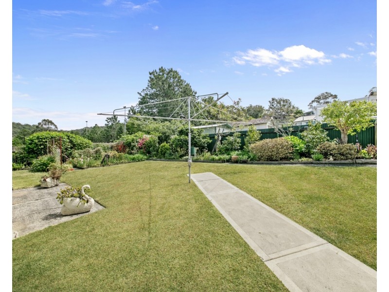2 Headlam Parade, Springfield NSW 2250
