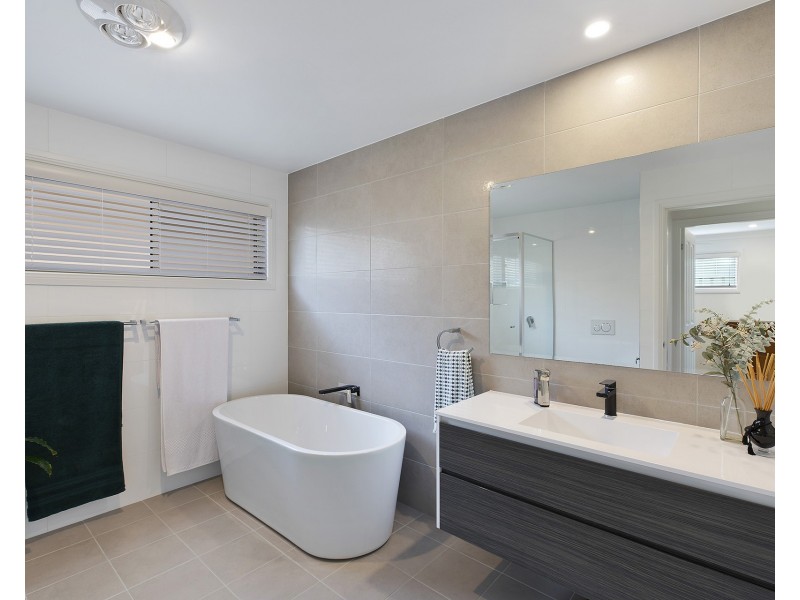 321/61 Karalta Road, Erina NSW 2250