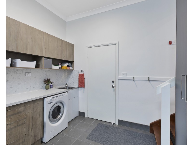 321/61 Karalta Road, Erina NSW 2250