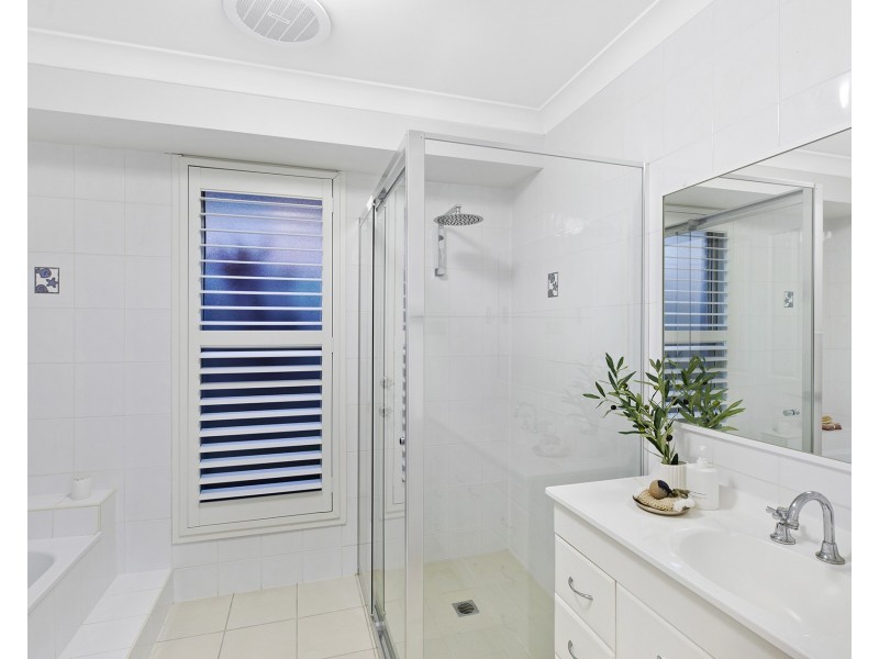 29 Stratford Park Drive, Terrigal NSW 2260