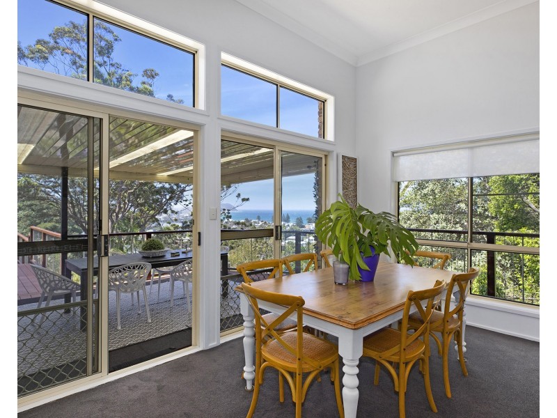 16 Cottee Crescent, Terrigal NSW 2260