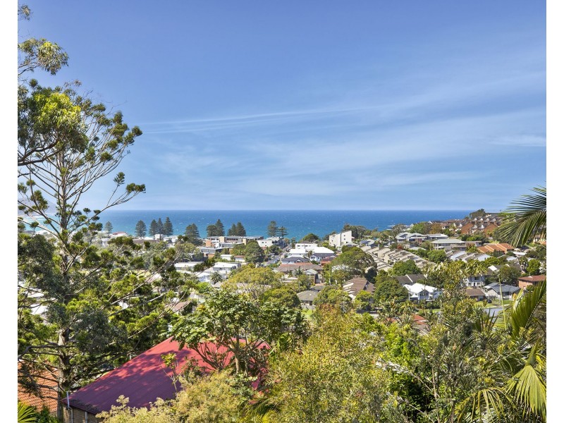 16 Cottee Crescent, Terrigal NSW 2260