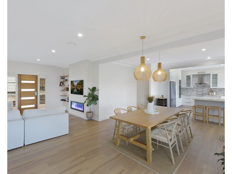 742 The Entrance Road, Wamberal NSW 2260