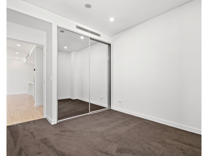 503/62 Hills Street, North Gosford NSW 2250