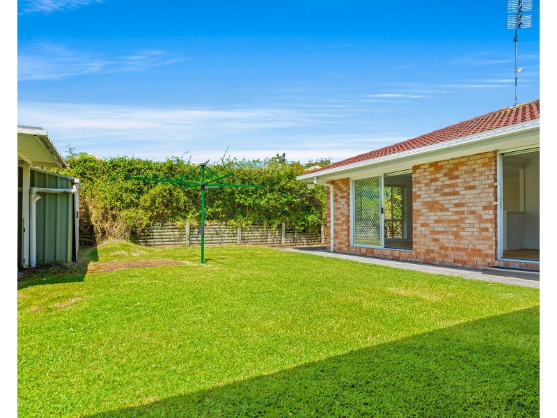 12 Eden Grove, Erina NSW 2250