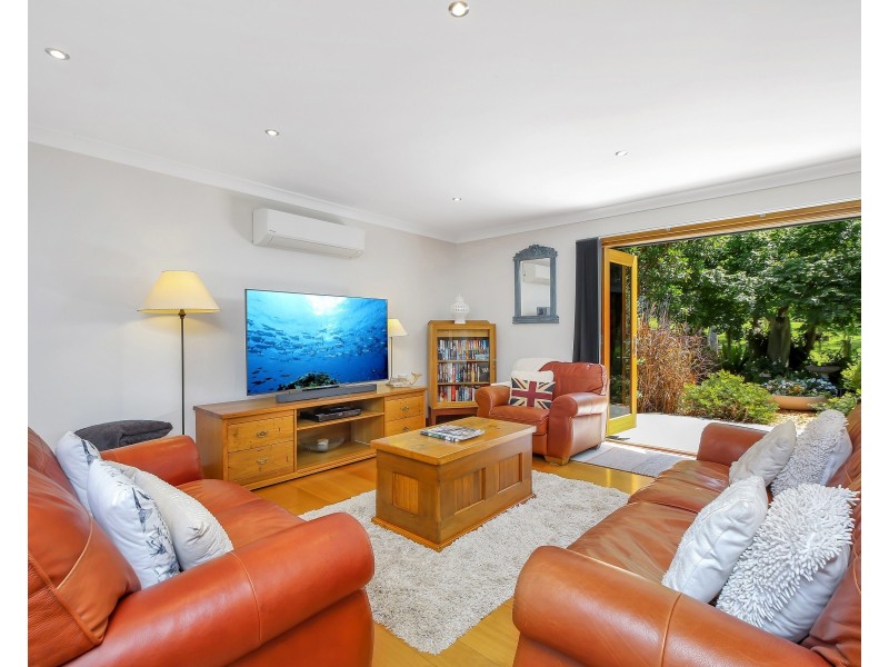 134 Manns Road, Narara NSW 2250