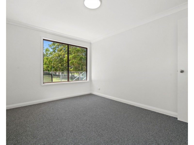 3/30 Renwick Street, Wyoming NSW 2250