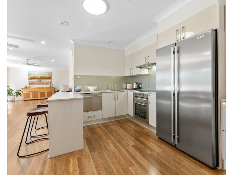 27 Barkala Street, Lisarow NSW 2250