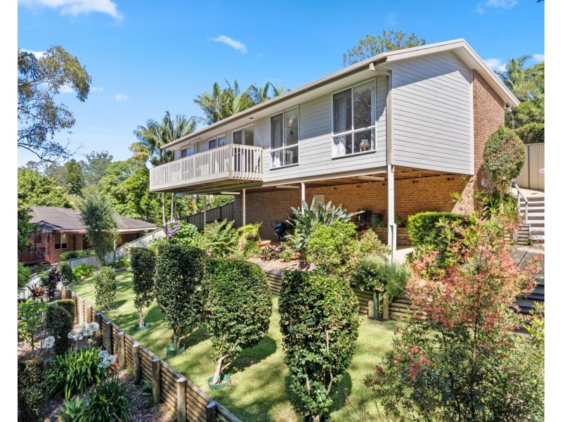 27 Barkala Street, Lisarow NSW 2250