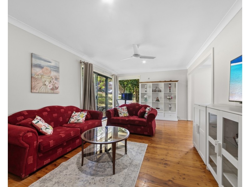 30 Bourbon Street, Wyoming NSW 2250