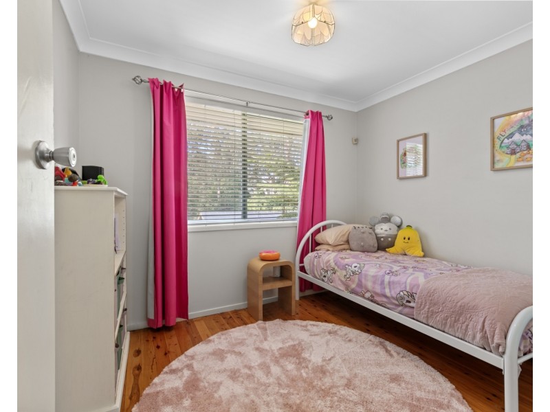 30 Bourbon Street, Wyoming NSW 2250